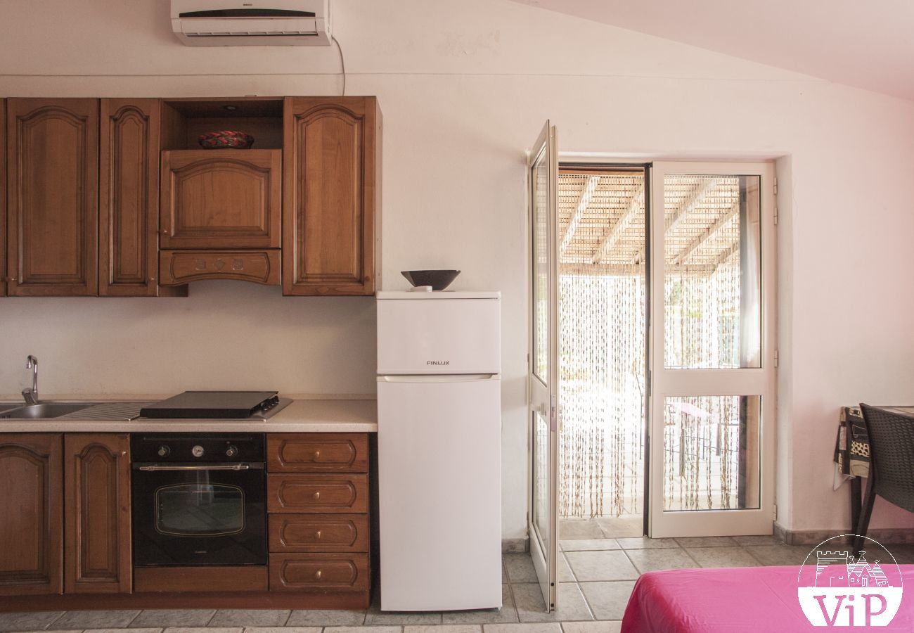 Villa a Specchia - Villa con grande piscina e idromassaggio per gruppo numeroso m350