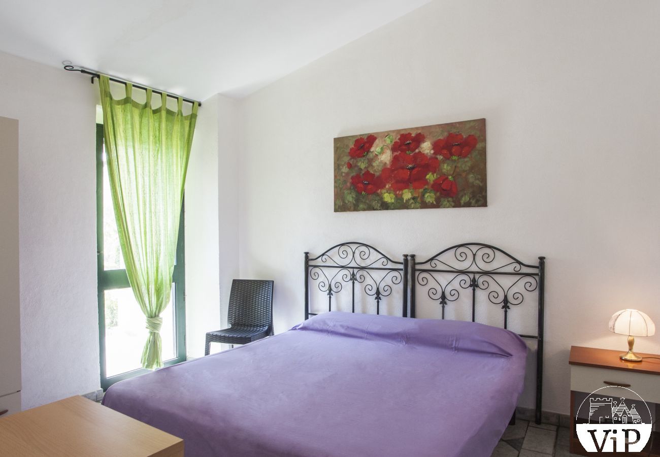 Villa a Specchia - Villa con grande piscina e idromassaggio per gruppo numeroso m350