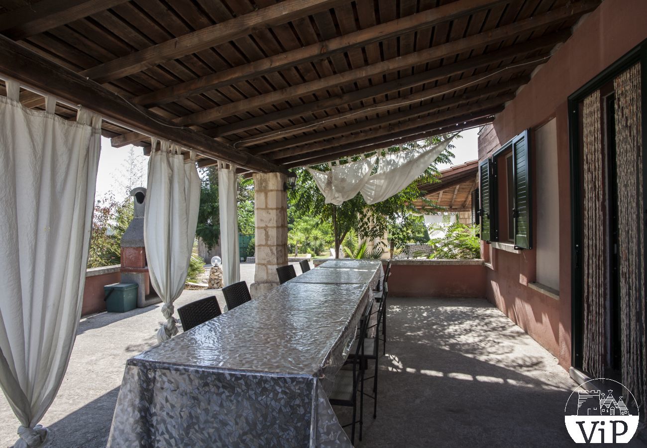 Villa a Specchia - Villa con grande piscina e idromassaggio per gruppo numeroso m350