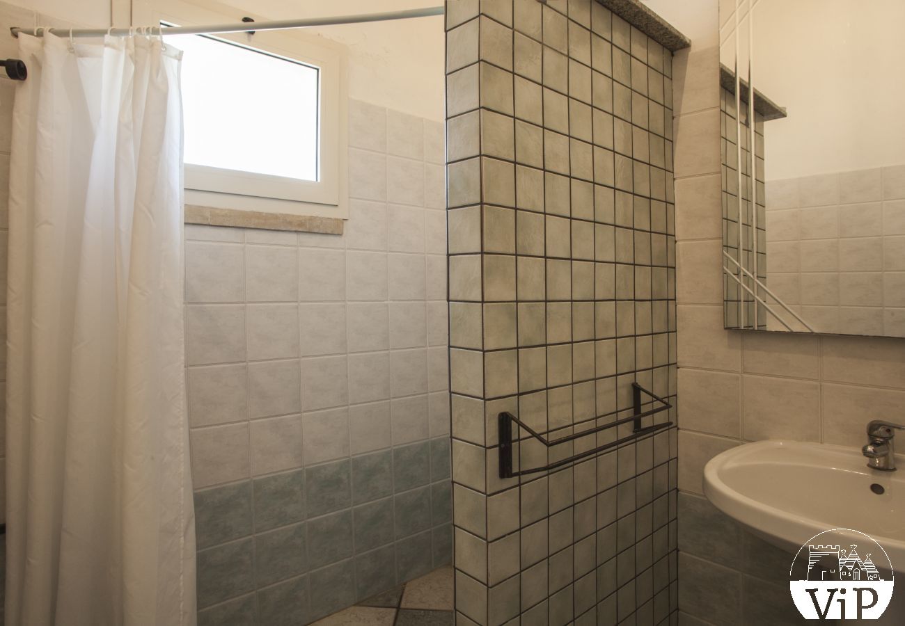 Villa a Specchia - Villa con grande piscina e idromassaggio per gruppo numeroso m350