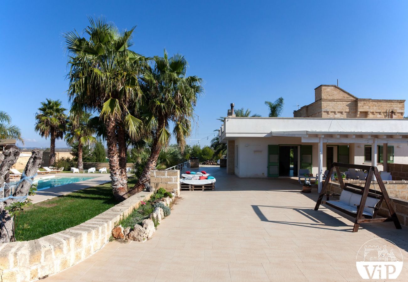 Villa a Ugento - Villa grande piscina privata, 5 camere, 5 bagni, spiagge Ionio Torre San Giovanni, Lido Marini m780
