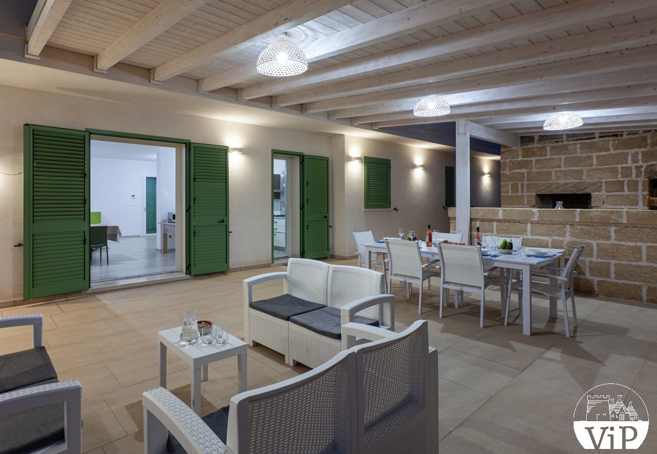 Villa a Ugento - Villa grande piscina privata, 5 camere, 5 bagni, spiagge Ionio Torre San Giovanni, Lido Marini m780