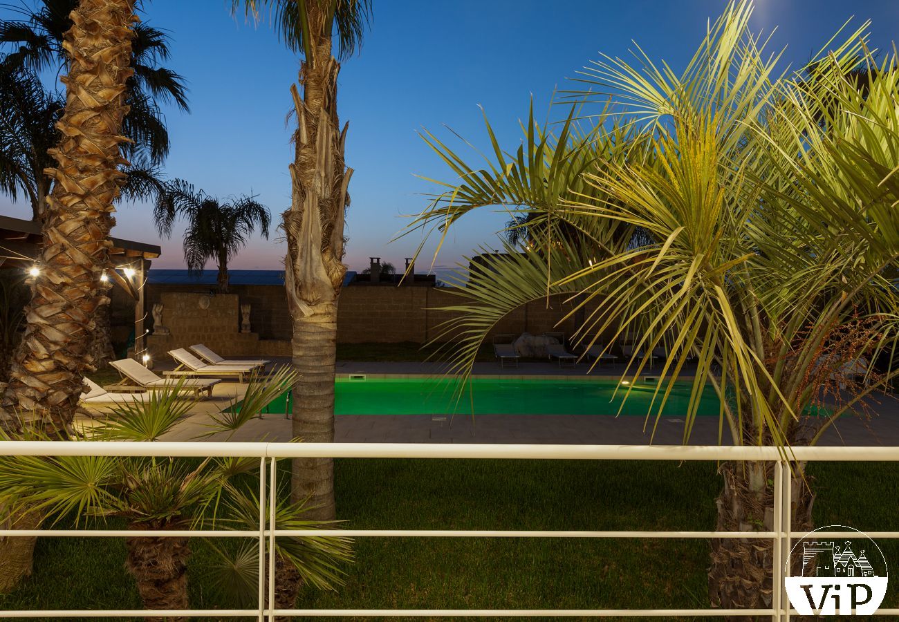 Villa a Ugento - Villa grande piscina privata, 5 camere, 5 bagni, spiagge Ionio Torre San Giovanni, Lido Marini m780