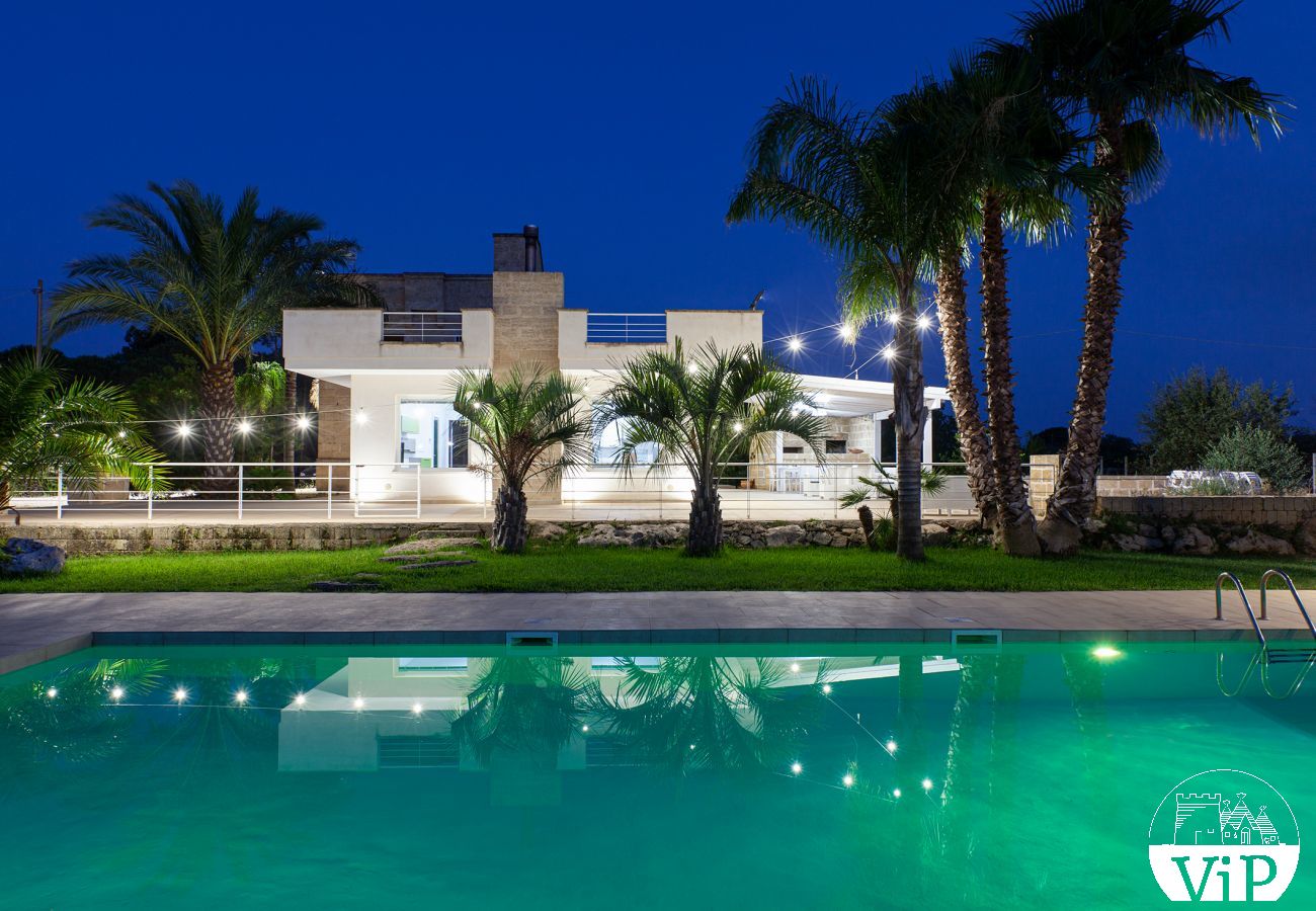 Villa a Ugento - Villa grande piscina privata, 5 camere, 5 bagni, spiagge Ionio Torre San Giovanni, Lido Marini m780