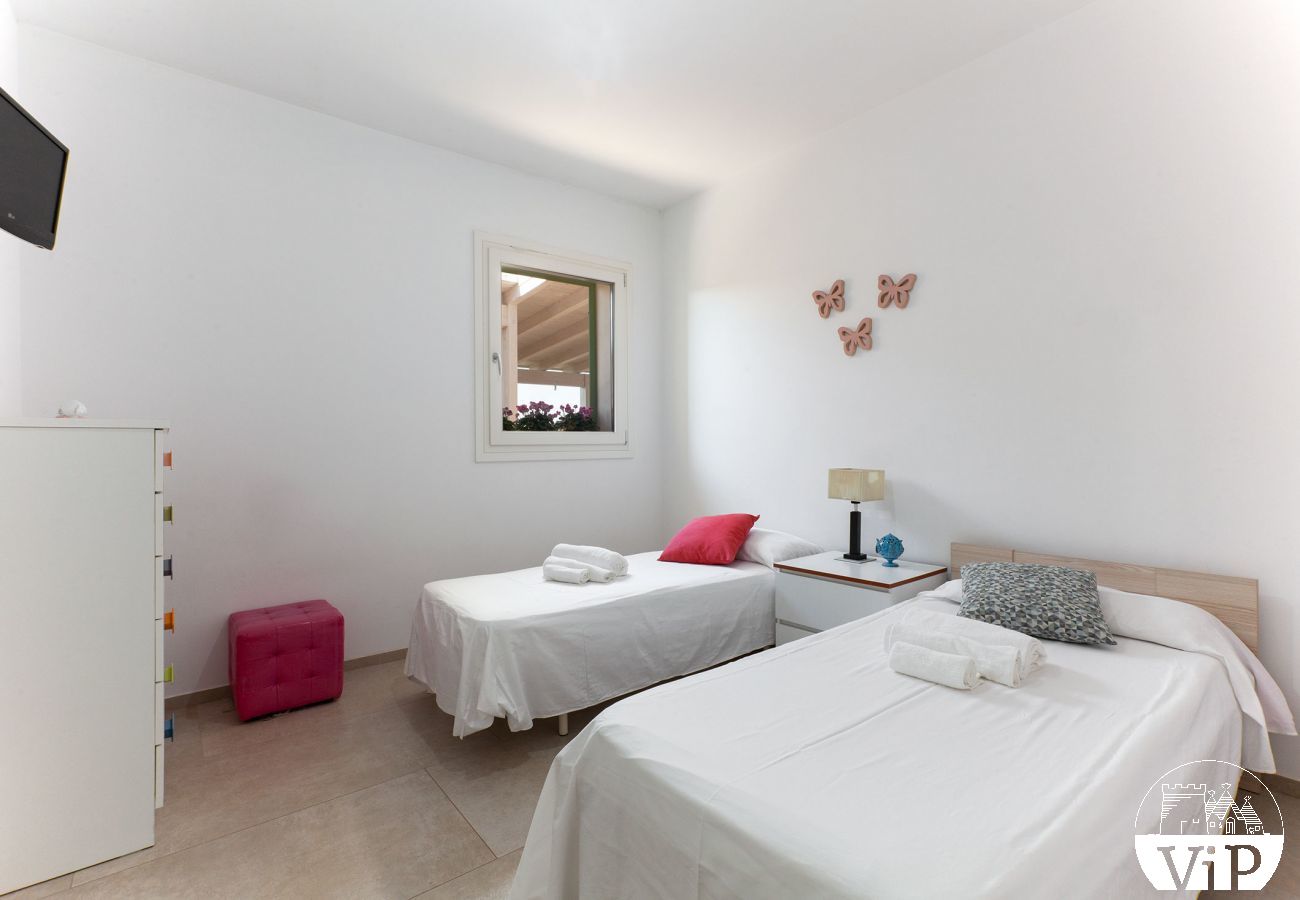Villa a Ugento - Villa grande piscina privata, 5 camere, 5 bagni, spiagge Ionio Torre San Giovanni, Lido Marini m780