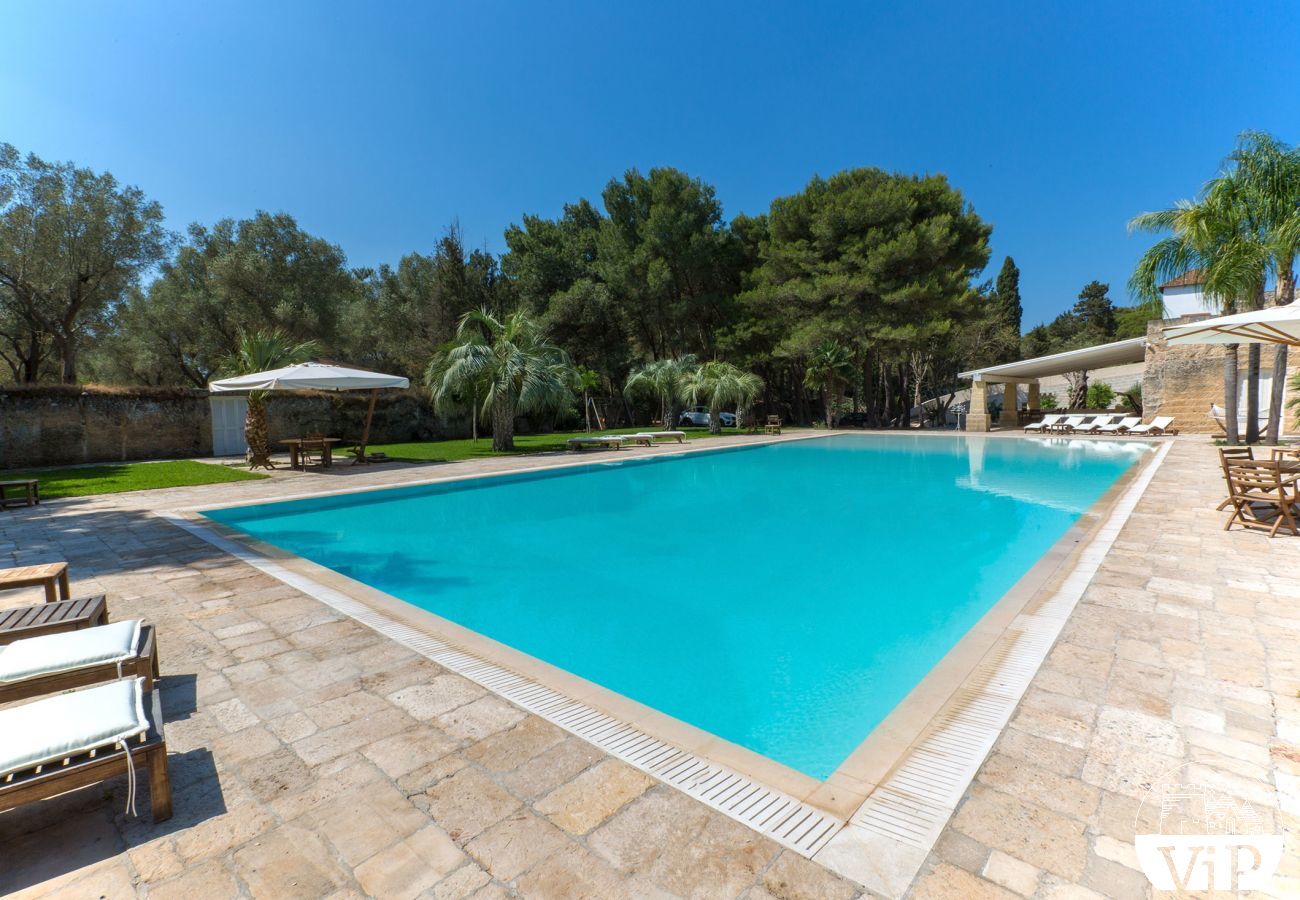 Villa a Santa Caterina - Affitto villa vacanze a Santa Caterina con piscina, campo tennis, calcetto, barbecue m750