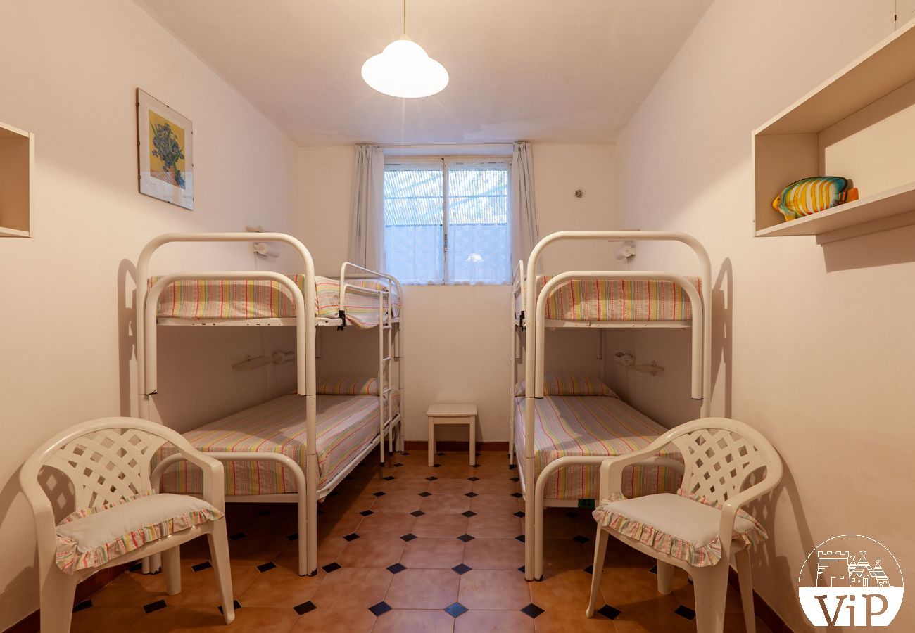 Villa a Torre San Giovanni - Villa vista mare piscina spiaggia 8 camere 4 bagni m450