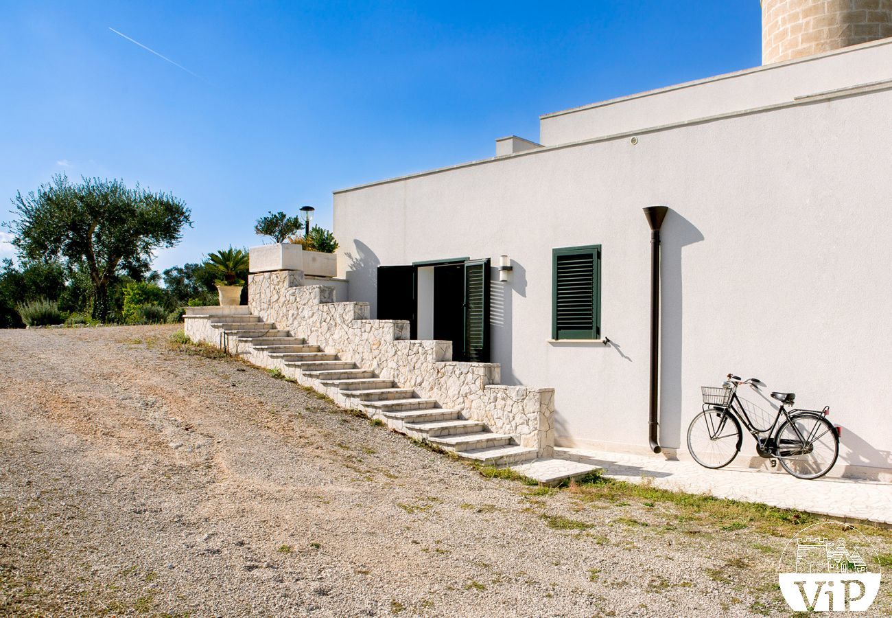 Villa a Muro Leccese - Villa piscina, pallavolo, calcetto, ping pong m660