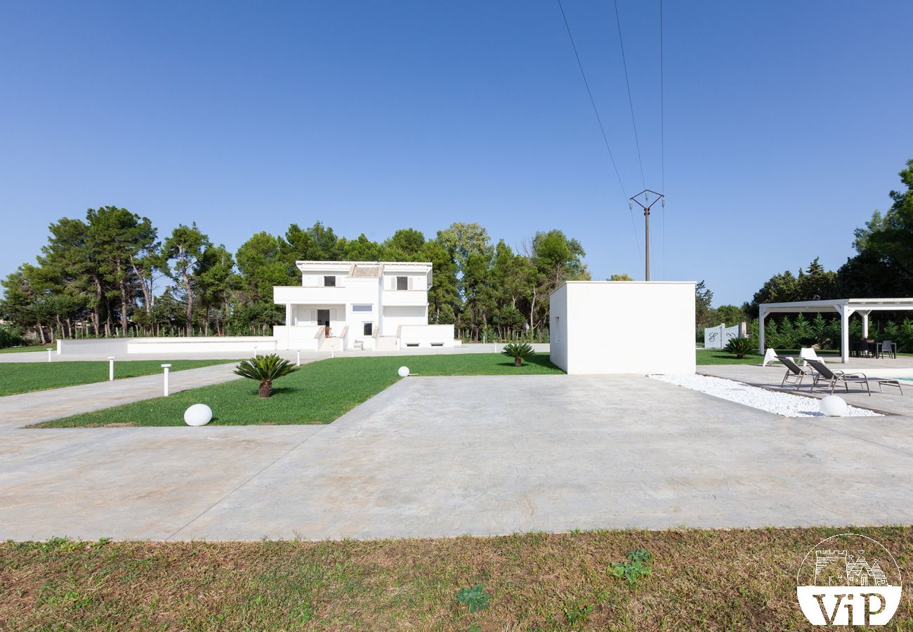 Villa a Galatina - Villa campo padel privato esclusiva piscina m890