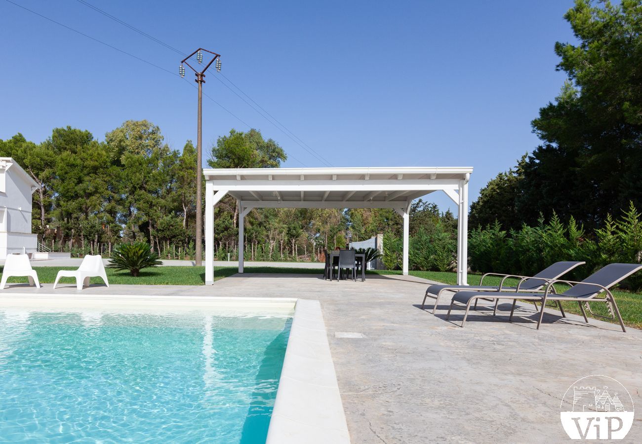 Villa a Galatina - Villa campo padel privato esclusiva piscina m890