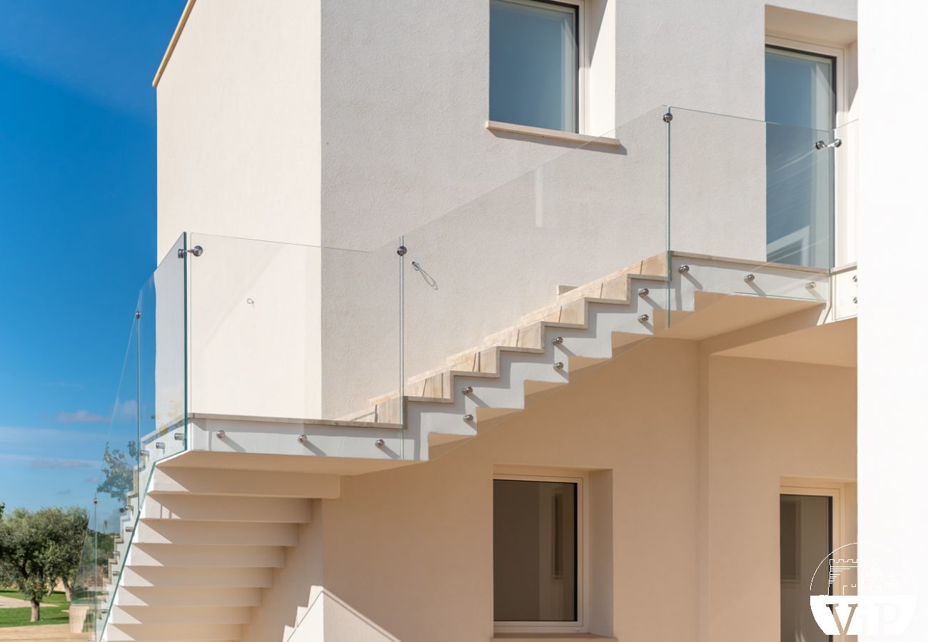 Villa a Castrignano de´ Greci - Villa piscina trullo vasca riscaldata 5 bagni m580