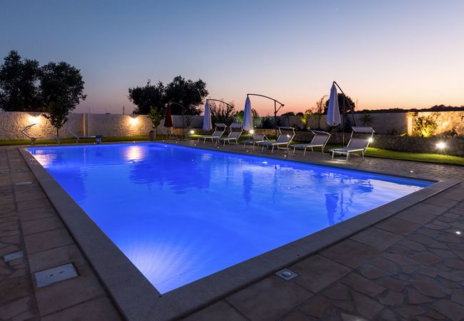 Villa a Muro Leccese - Villa piscina 5 camere 5 bagni vicino Otranto v650