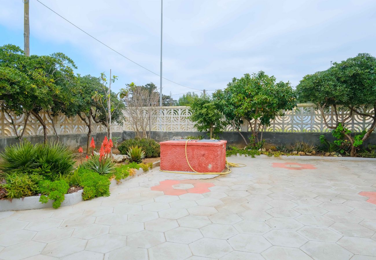 Casa a Spiaggiabella - Villetta vicino spiaggia 3 camere 2 bagni v702
