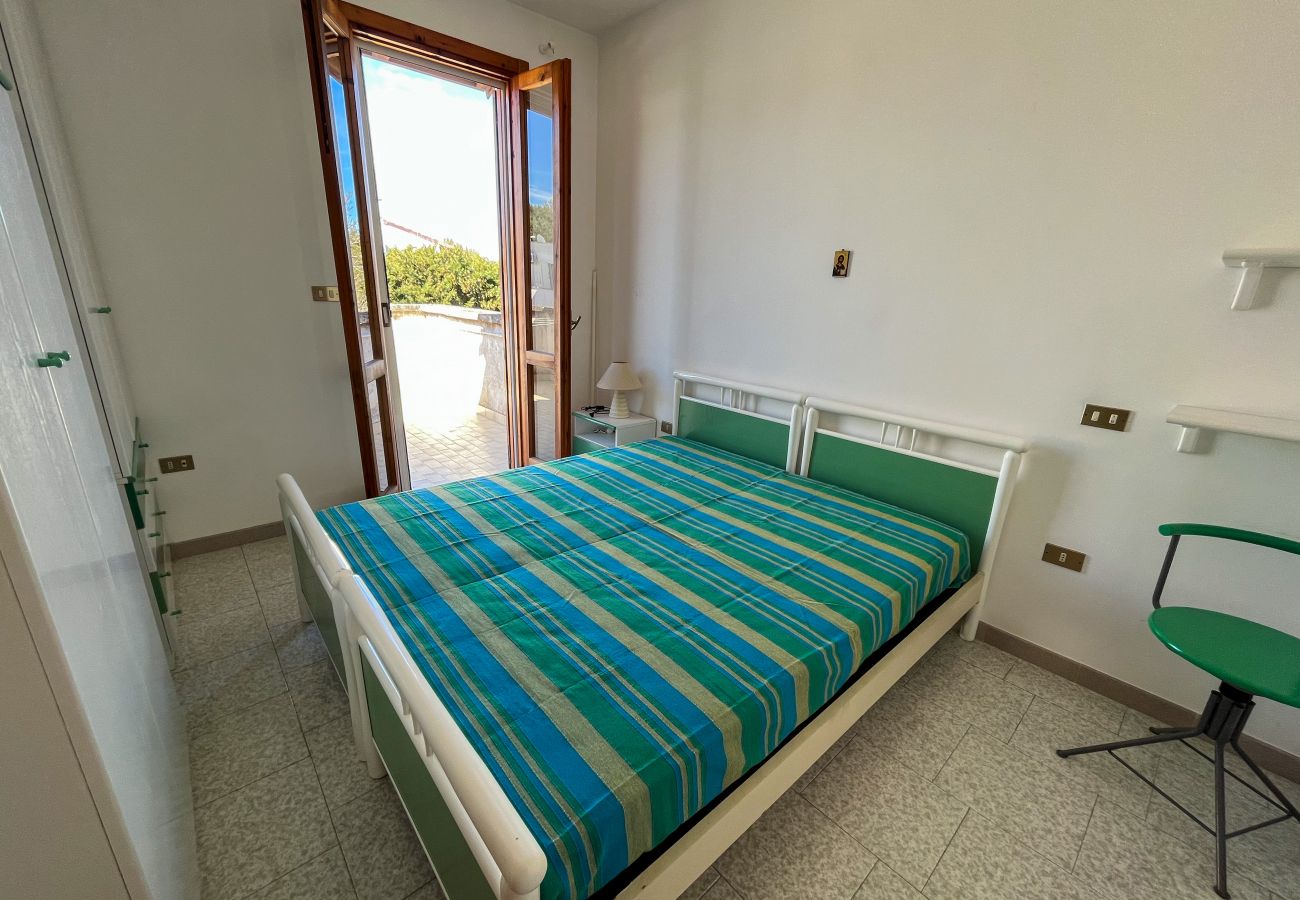 Villetta a Torre dell´Orso - Ottima casa vicino mare e spiaggia, 2 bagni, v195