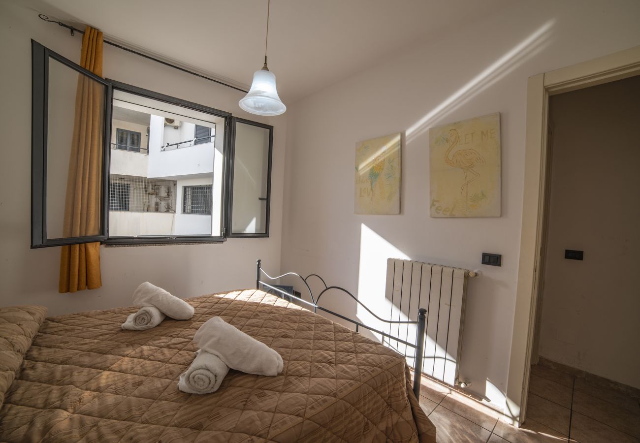 Appartamento a Otranto - Casa in vendita Otranto con 2 bagni garage v342