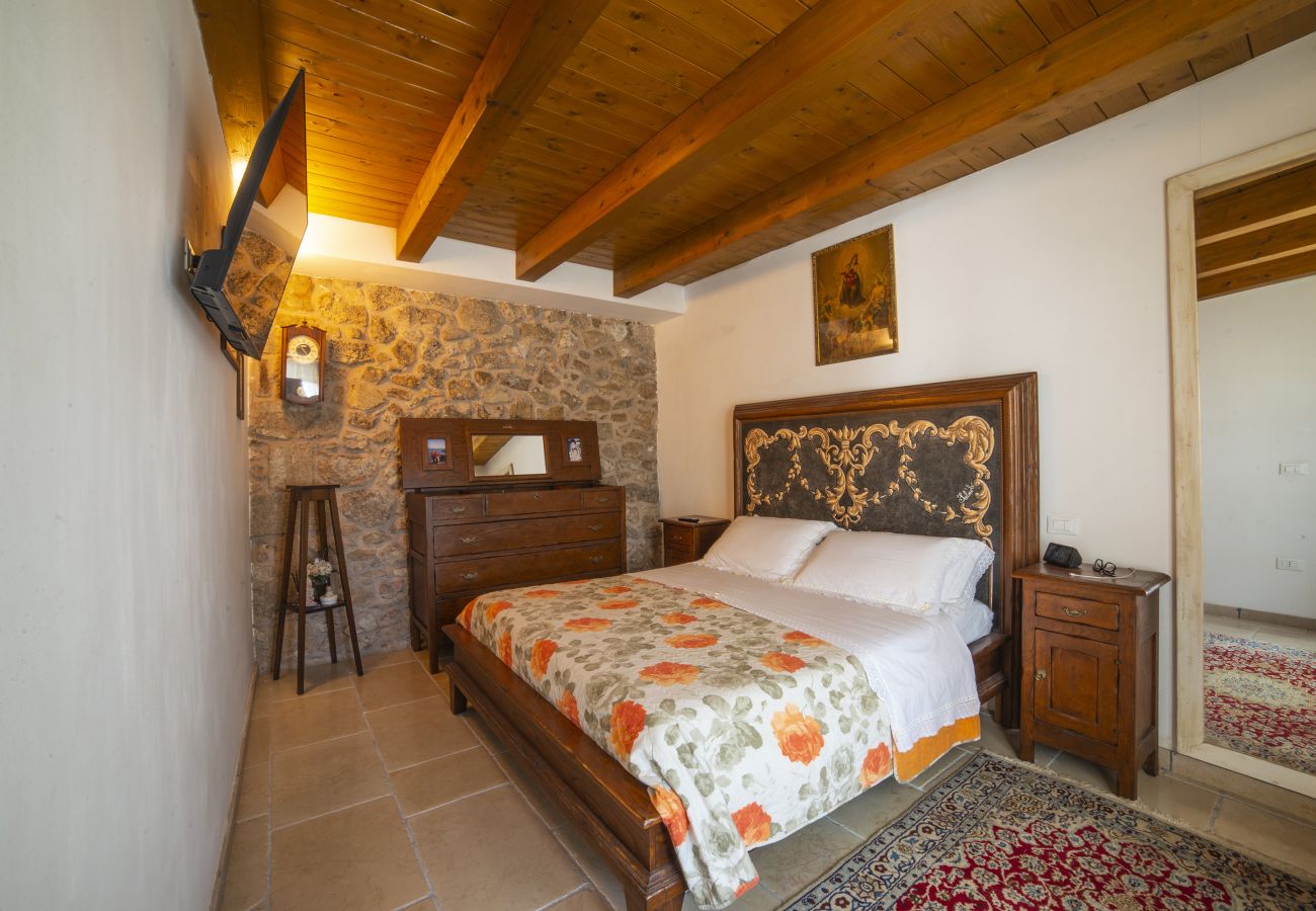 Agriturismo a Surbo - Masseria con piscina vicino Lecce.V830