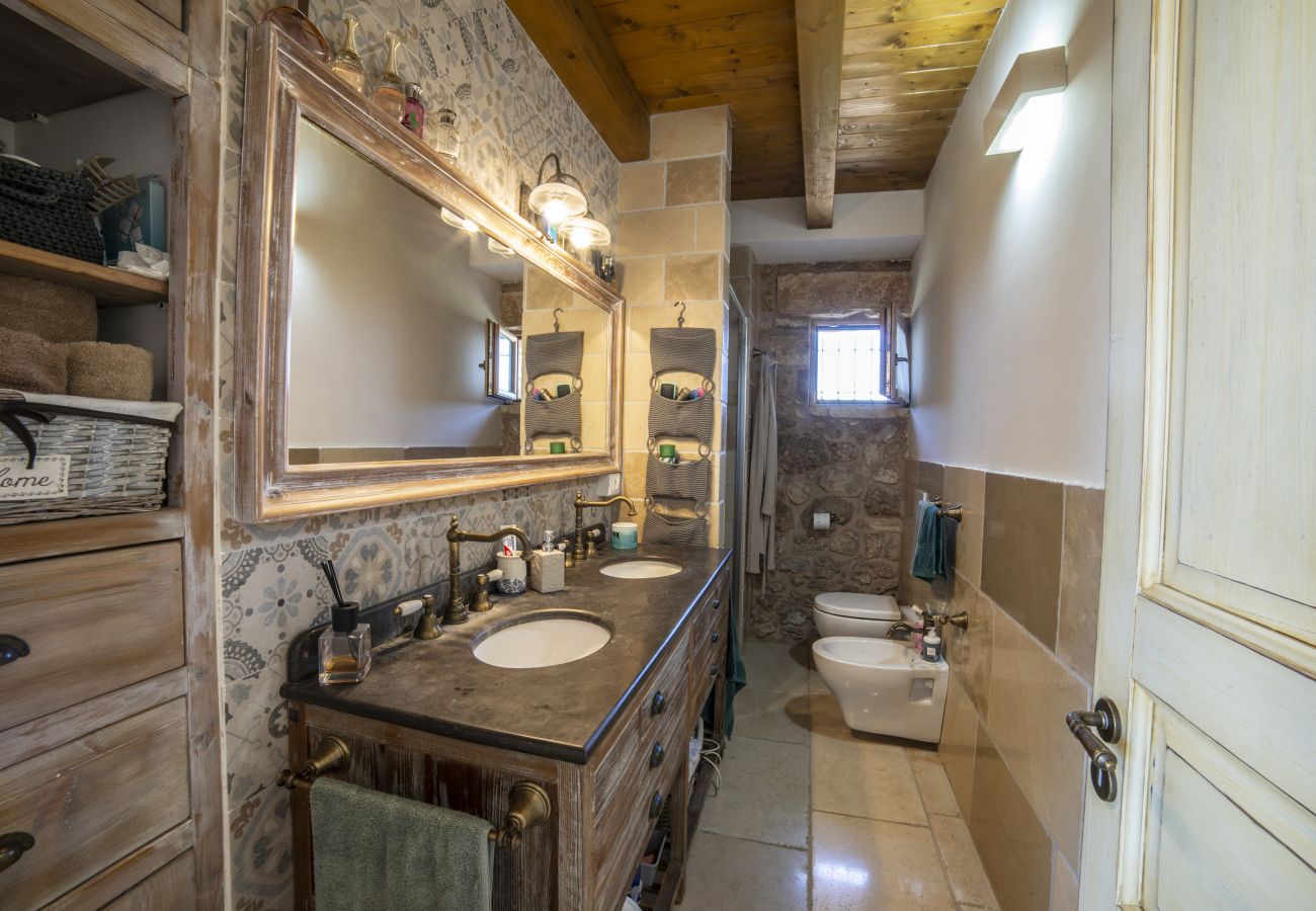 Agriturismo a Surbo - Masseria con piscina vicino Lecce.V830
