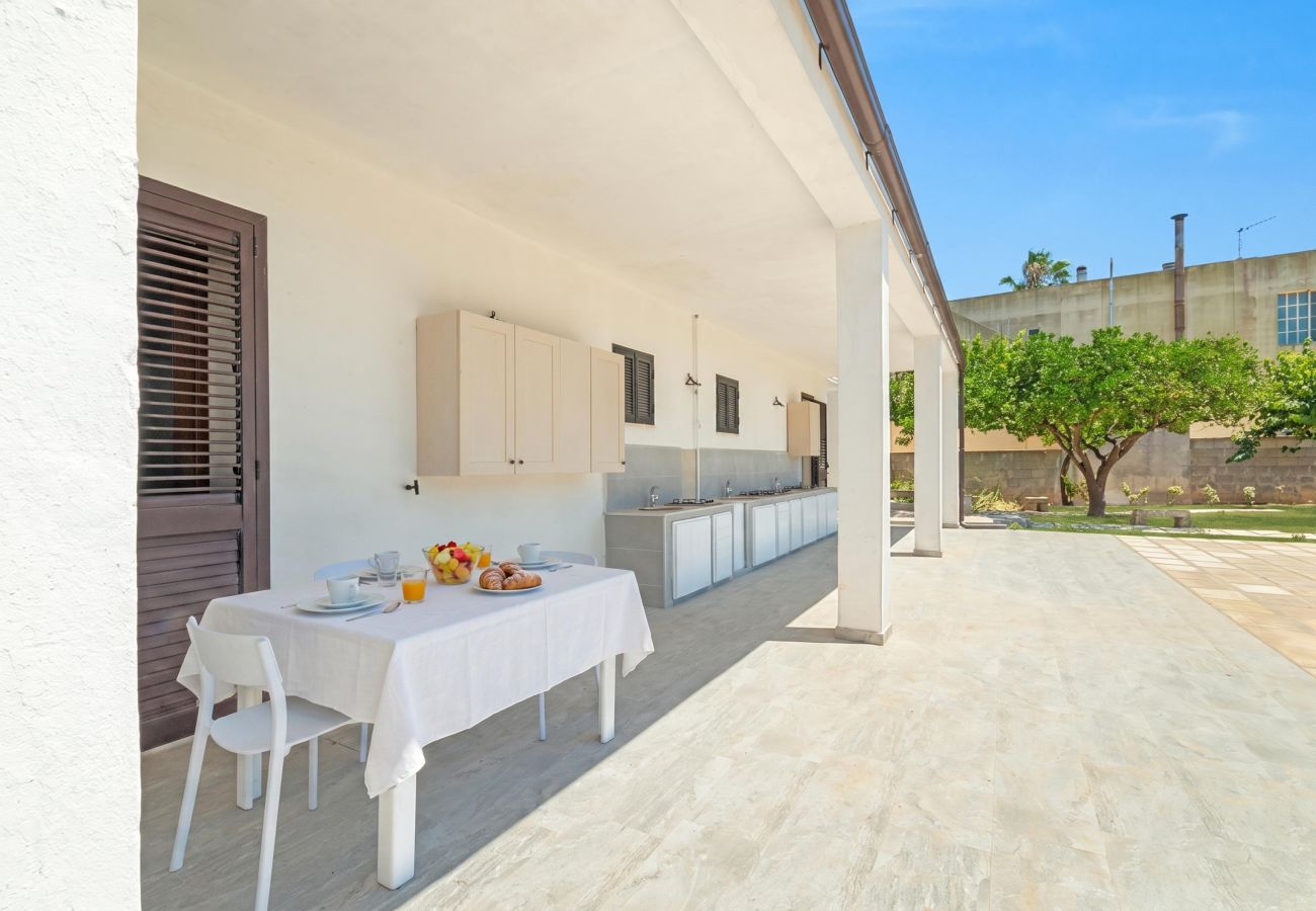 Casa a Santa Cesarea Terme - V251 casa indipendente con giardino Cerfignano