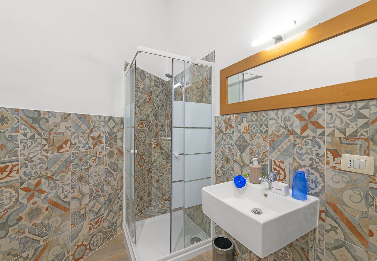 Casa a Santa Cesarea Terme - V251 casa indipendente con giardino Cerfignano