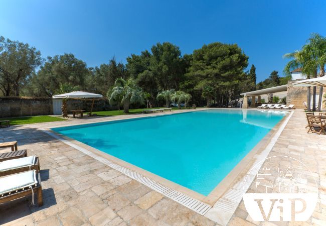 Villa in Santa Caterina - Villa in Santa Caterina with large pool, tennis court, soccer field, barbecue area, m750