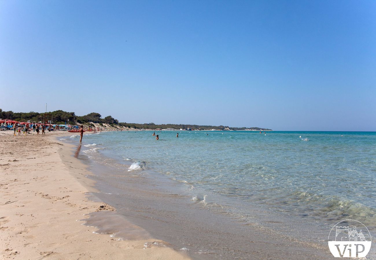 Villa in Carpignano Salentino - Villa with private pool and soccer field 5 bedrooms 5 bathrooms in Apulia m400