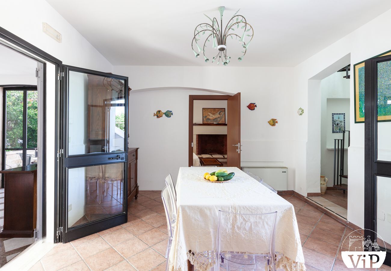 Villa in San Foca - Villa with pool in the countryside, near sea San Foca, m180