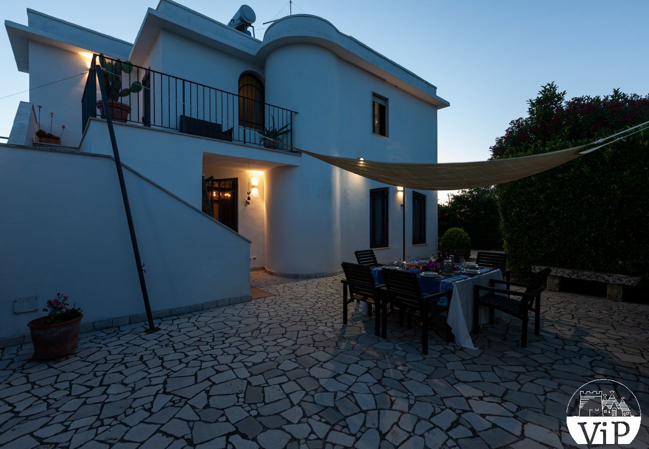 Villa in San Foca - Villa with pool in the countryside, near sea San Foca, m180