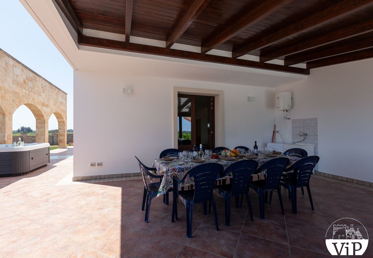 Villa in Galatina - Villa with pool, jacuzzi, sauna, billiards m860