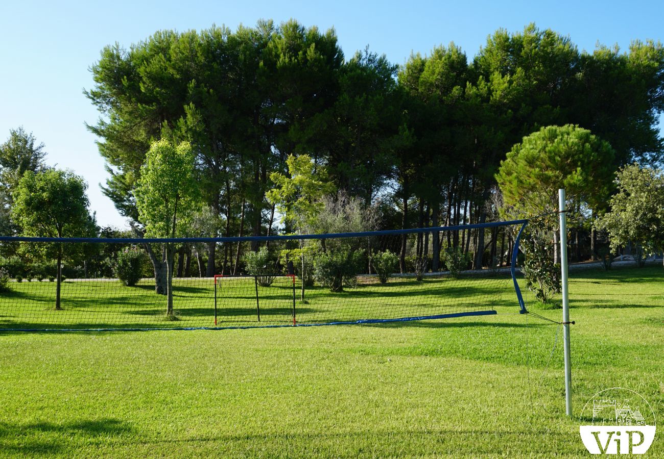 Villa in Muro Leccese - Villa pool, volleyball, football, table tennis m660