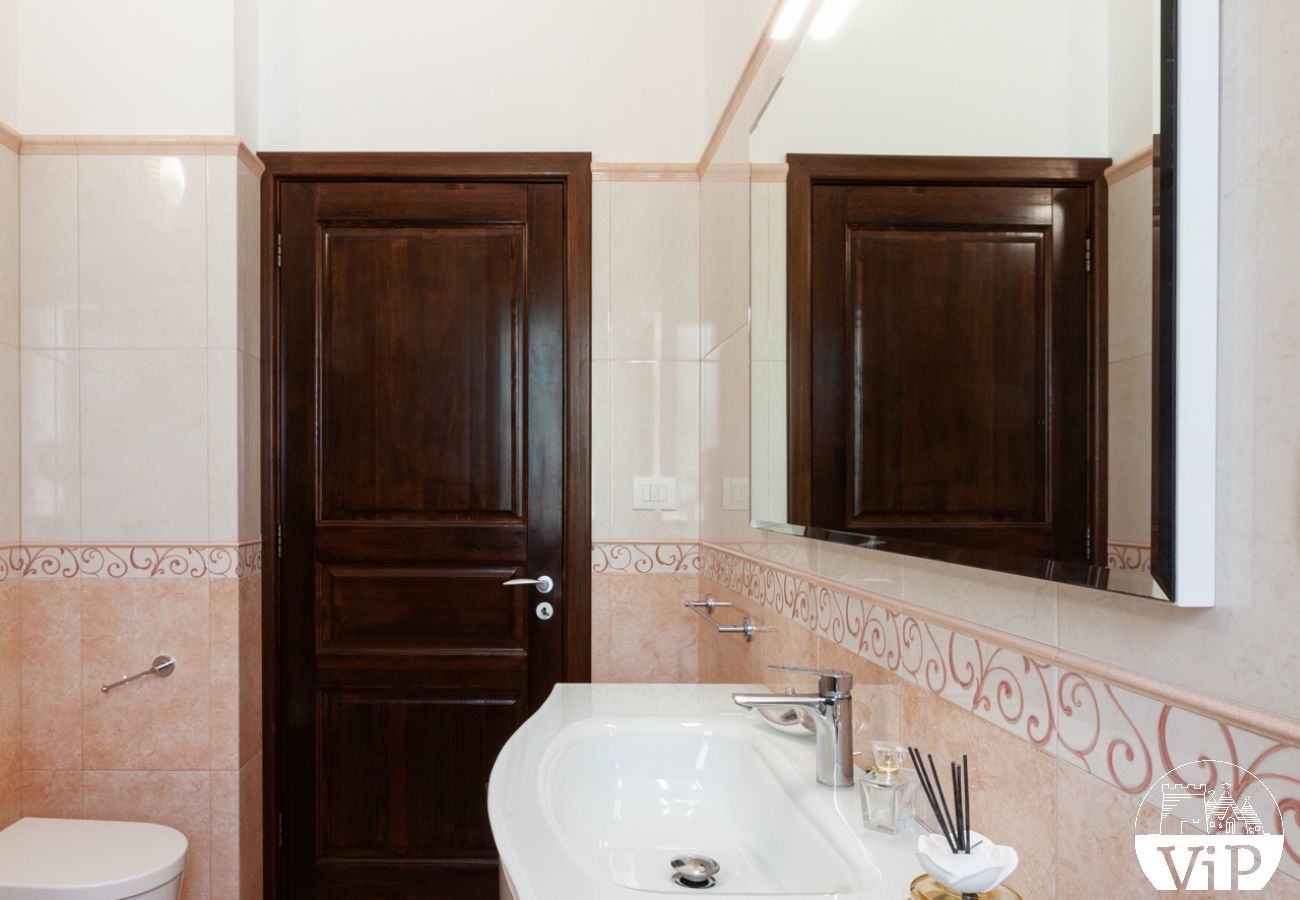 Villa in Carpignano Salentino - Villa pool garden wifi electric car charge m900