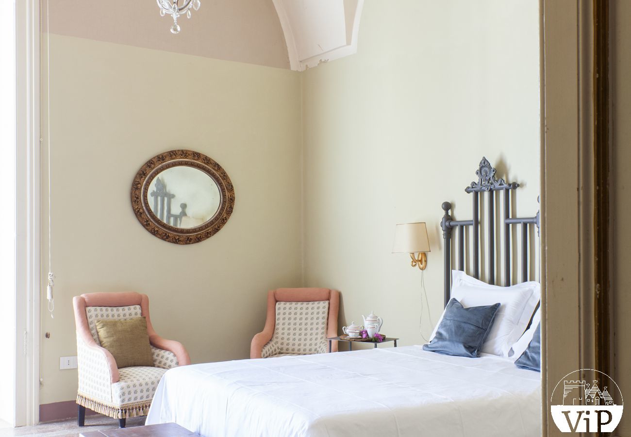 Villa in Corigliano d´Otranto - Historical palazzo with private pool in old town m600