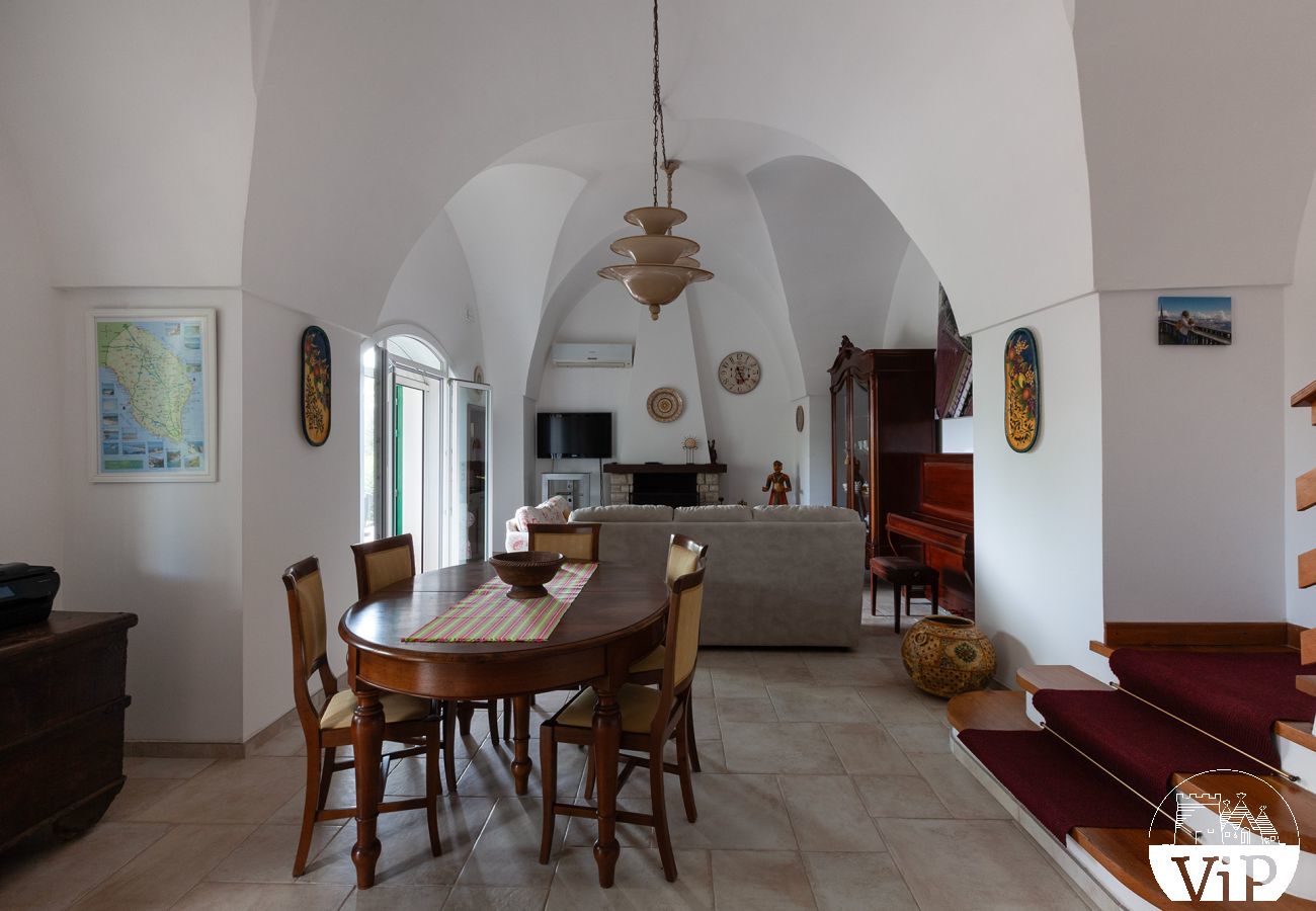 Villa in Galatina - Villa 6 bed- and  6 bathrooms with private pool m880