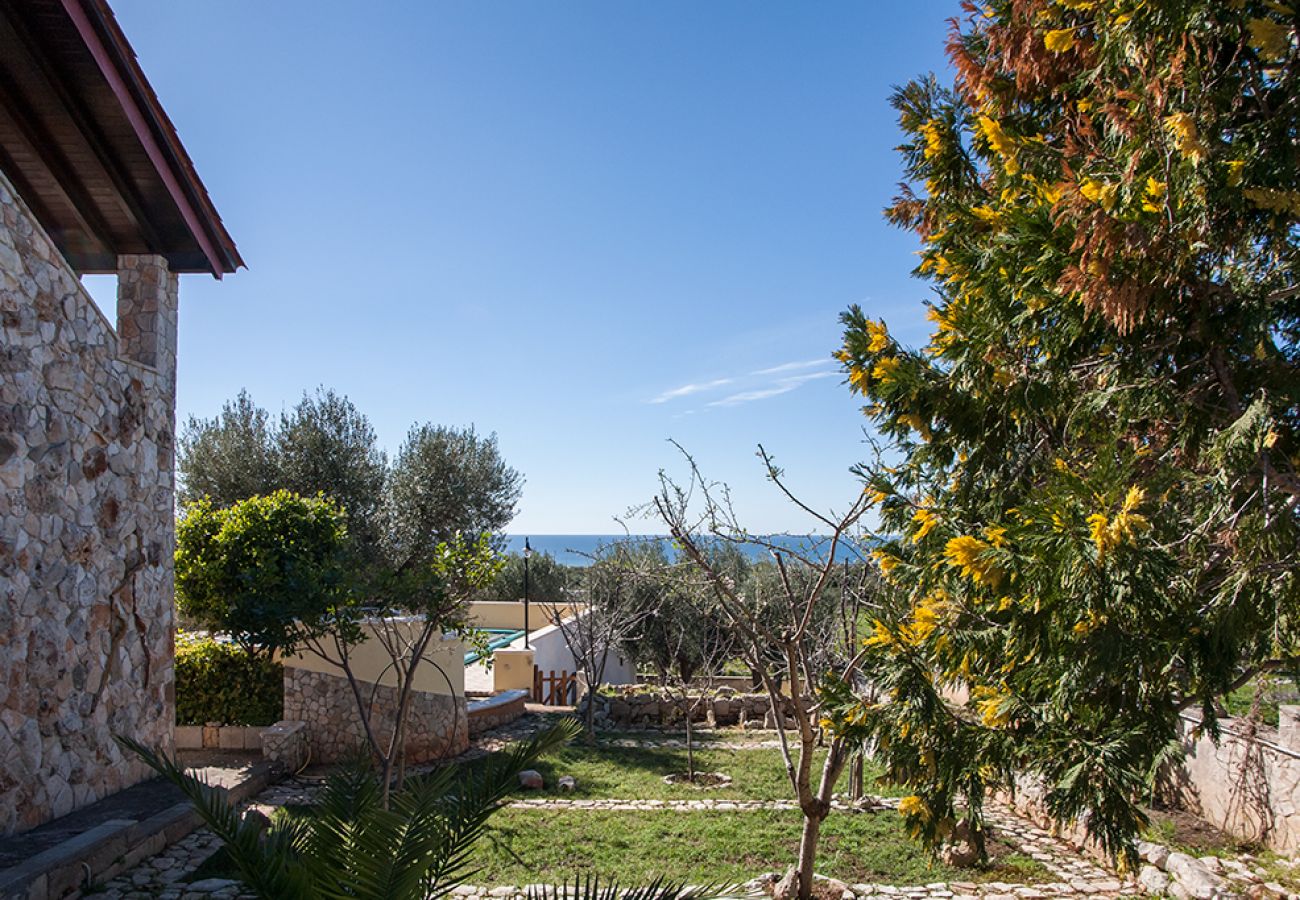 Villa/Dettached house in Torre Pali - Seaview Villa with pool Torre Pali v600