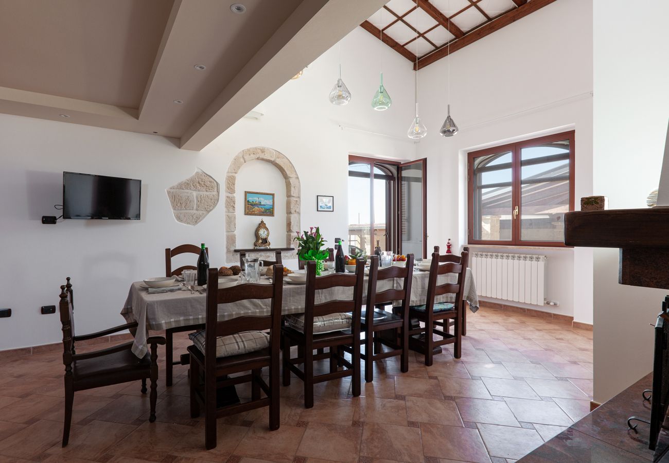 Villa/Dettached house in Poggiardo - Typical Salento villa with private pool v330