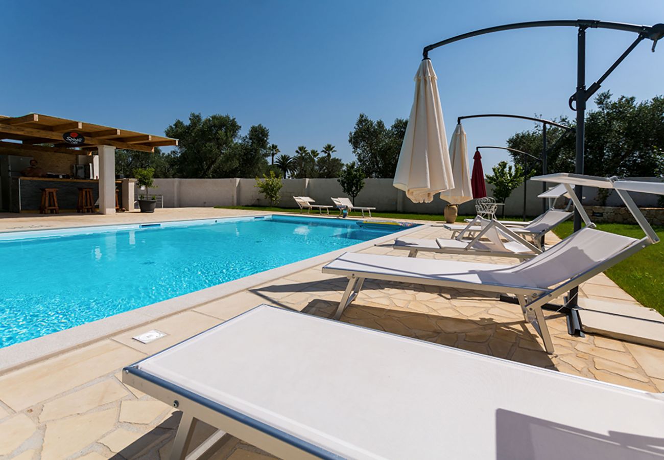 Villa/Dettached house in Muro Leccese - Villa private pool 5 bedrooms near Otranto v650
