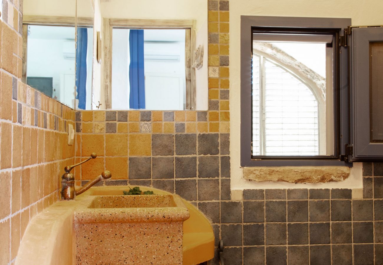 Villa/Dettached house in Morciano di Leuca - Villa with sea view pool close to beach v500