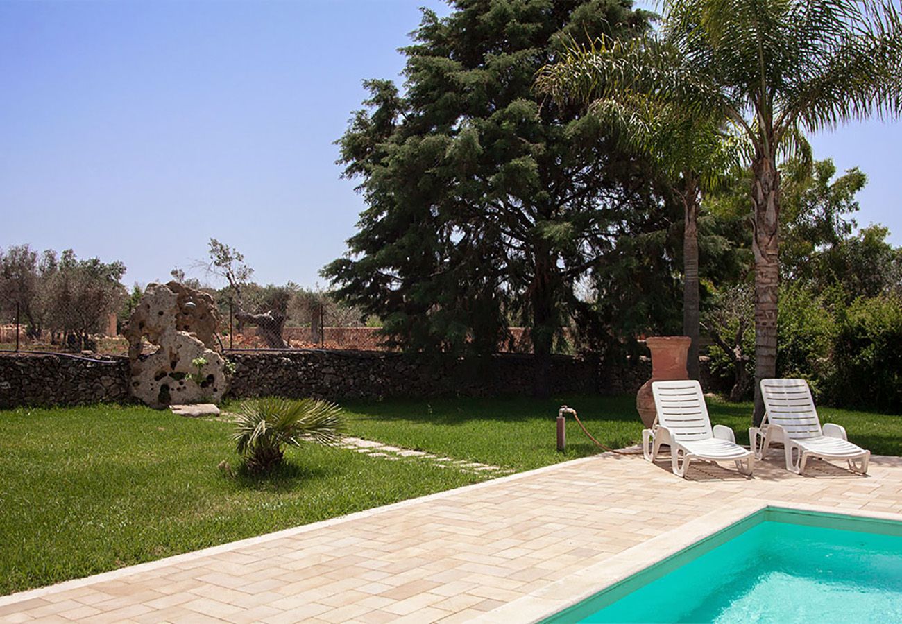 Villa/Dettached house in Tuglie - Villa with private pool and horse riding stables near Gallipoli v140