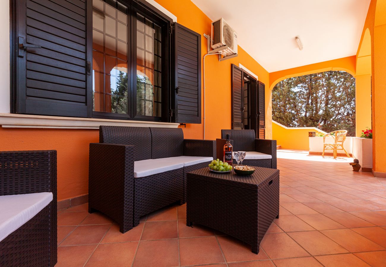 Villa/Dettached house in Collemeto - for Sale: Villa pool electric car charging station v565