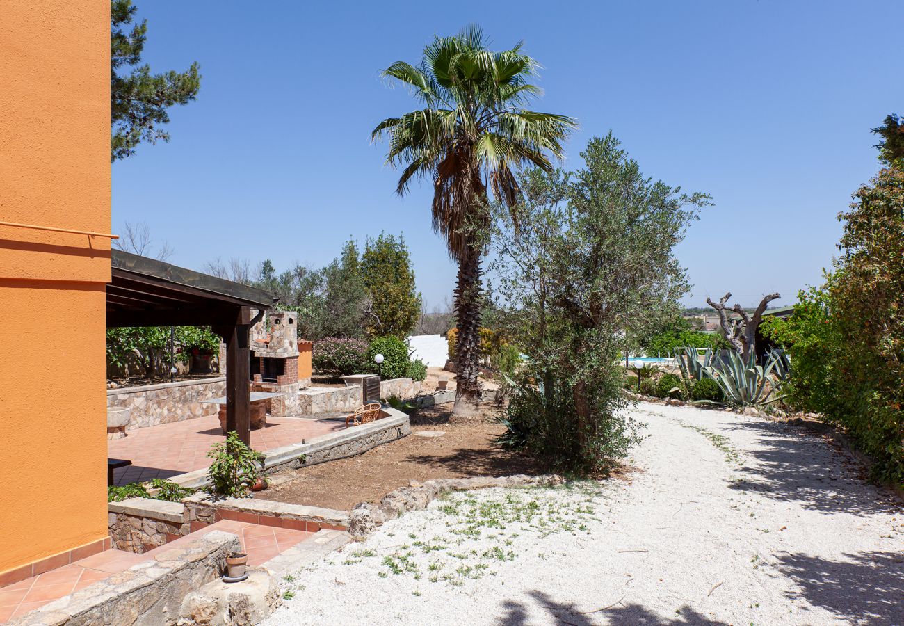 Villa/Dettached house in Collemeto - For sale villa with private pool, garden, 5 bedrooms and 3 bathrooms v565