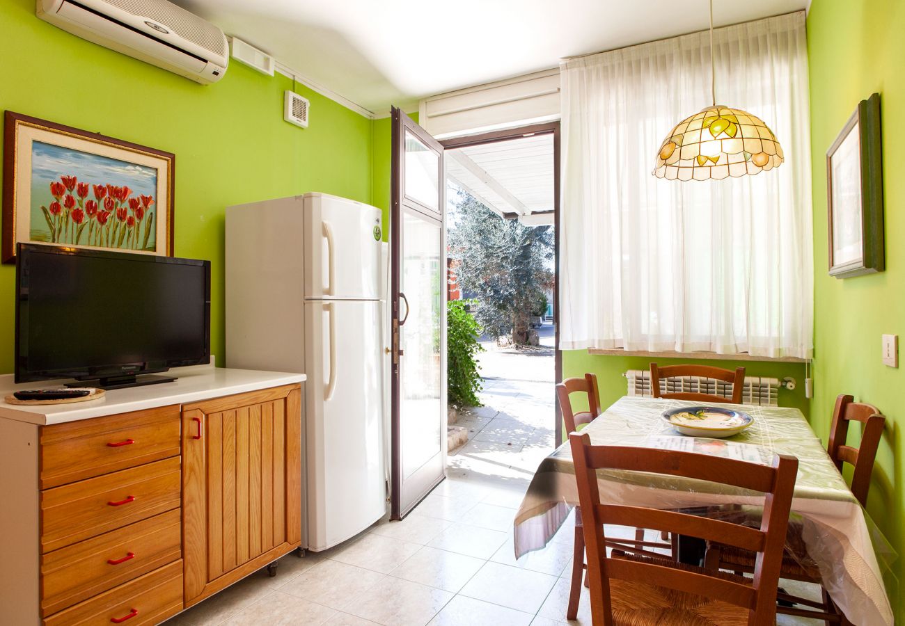 Villa/Dettached house in Neviano - Large residence with pool garden beach v713