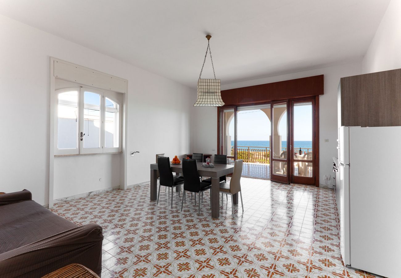 House in Torre dell´Orso - Sea front villa near the beach in Torre Dell’Orso v115