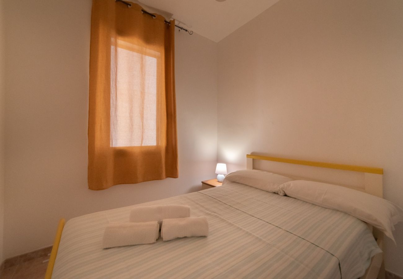 Apartment in Otranto - House for sale Otranto with 2 bathrooms garage v342