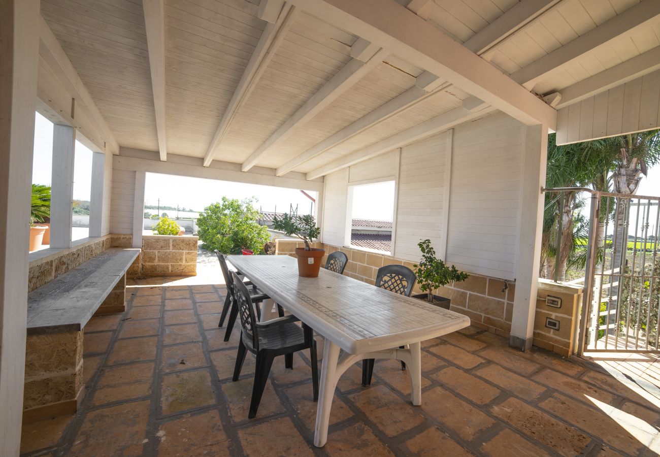 Farm stay in Copertino -  Tenuta Annibale – Salento winery. v810