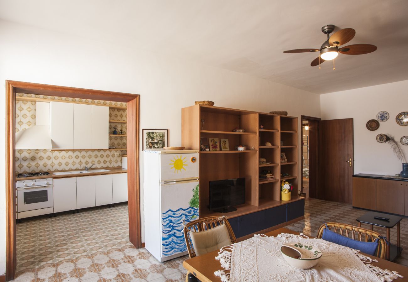 Apartment in Torre dell´Orso - House-panoramic terrace and beach access v122