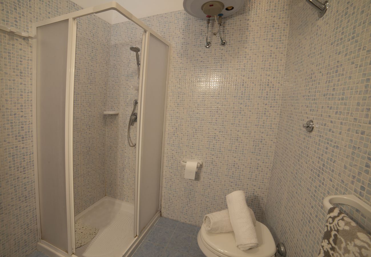 Apartment in Torre dell´Orso - House-panoramic terrace and beach access v122