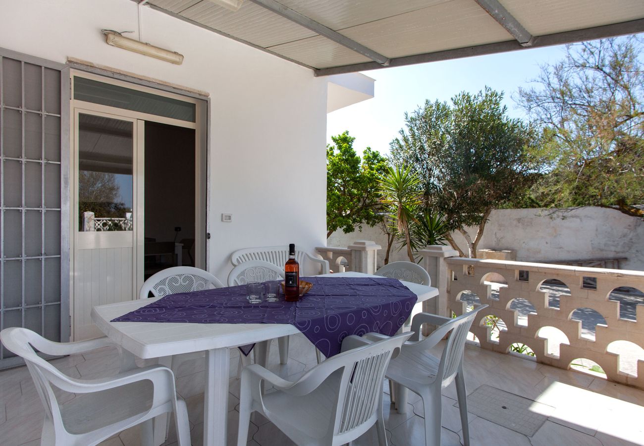 Villa in Porto Cesareo - Villa 50 meters from the sea – Punta Prosciutto V240