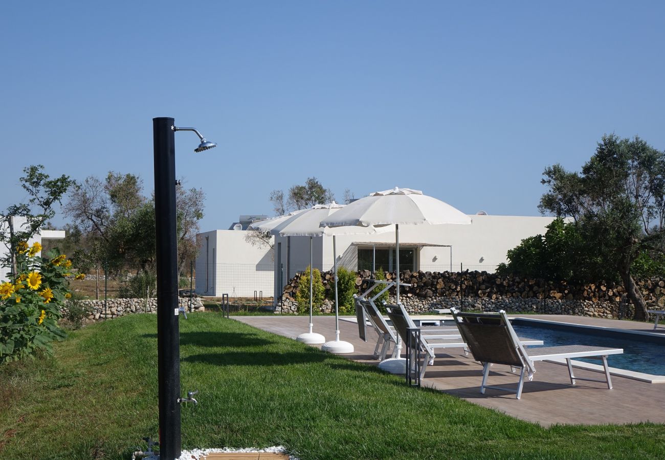 Farm stay in Lizzanello - Farmhouse in the Salento countryside – v820