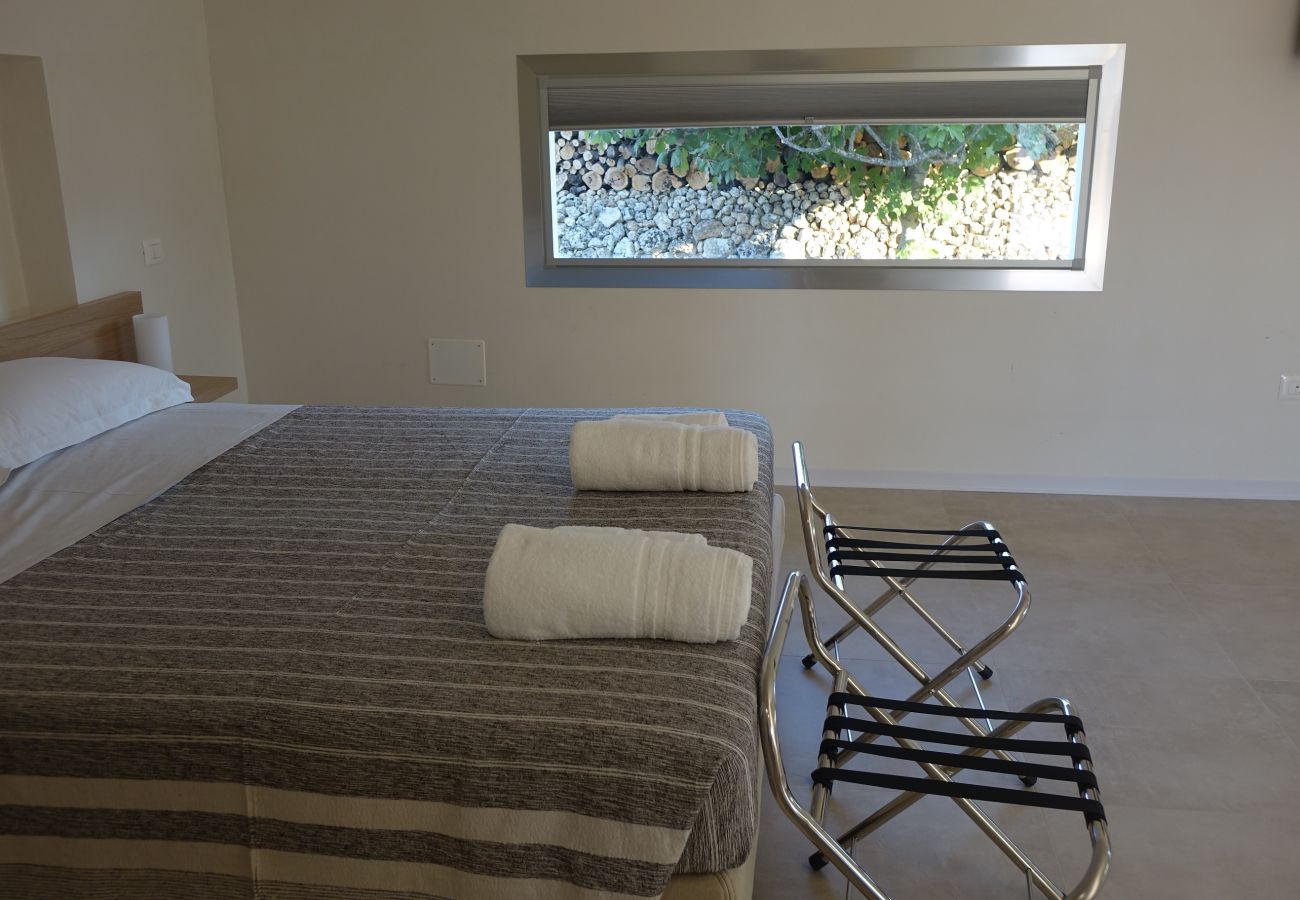 Farm stay in Lizzanello - Farmhouse in the Salento countryside – v820