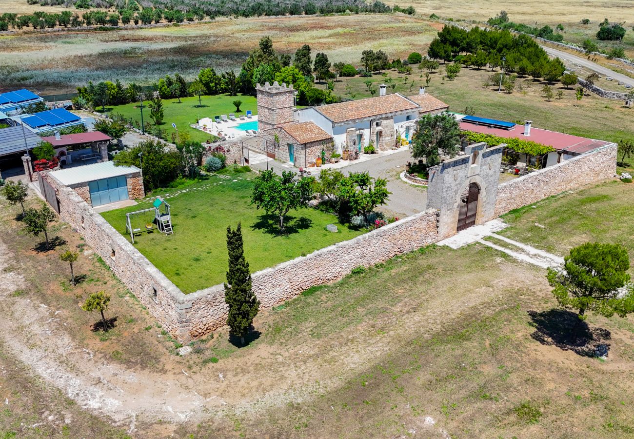 Farm stay in Surbo - Casa rural con piscina cerca de Lecce.V830