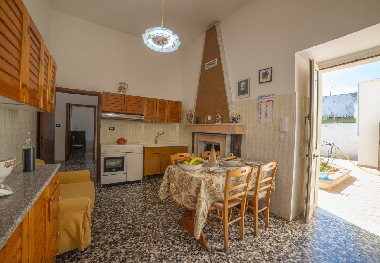 Villa in  - Villa 8 minutes from the Maldives of Salento.v760